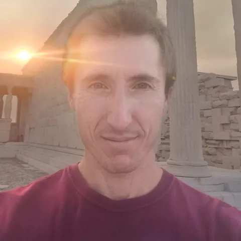 Dario C.