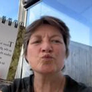 Nadine F.